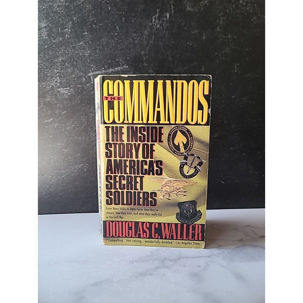 The Commandos By Douglas C. Waller Paperback